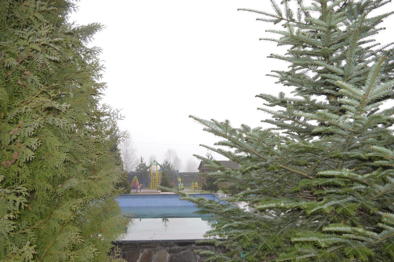 Trembita Hotell Khust Exteriör bild