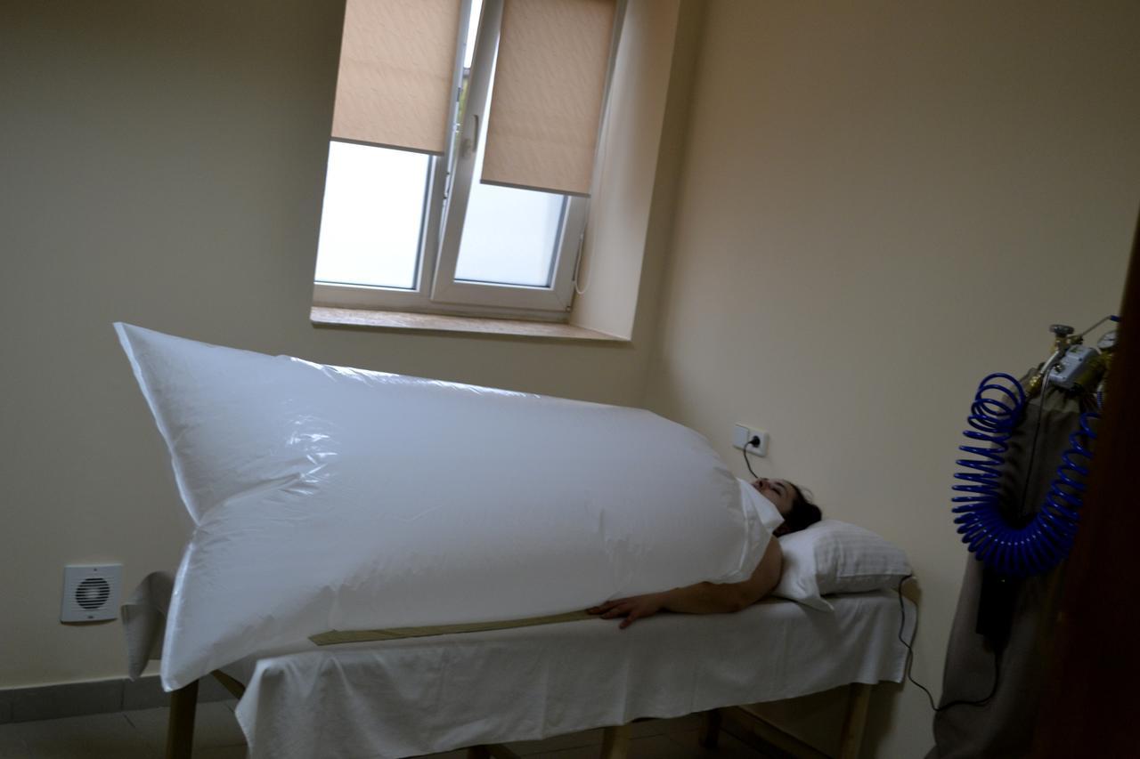 Trembita Hotell Khust Exteriör bild